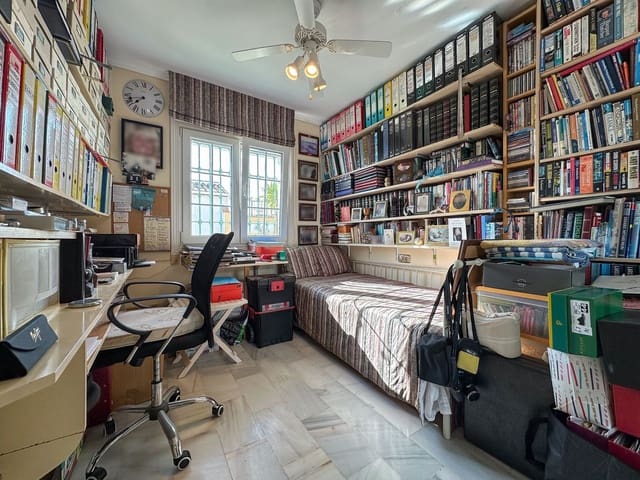 3 bedroom Townhouse for sale in Mijas Costa, Mijas with pool - € 570,000 (Ref: 8840738)