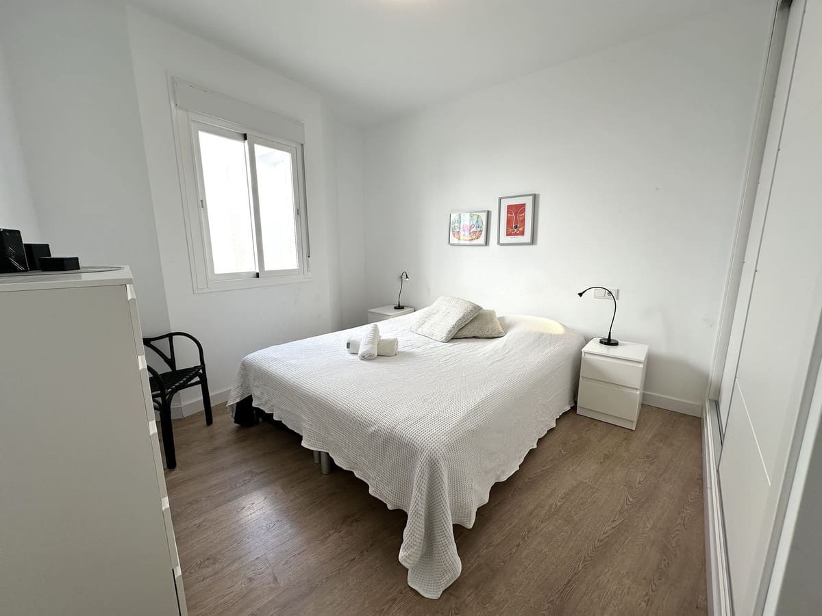 2 soverom Penthouse til salgs i Fuengirola - € 349 000 (Ref: 8894452)