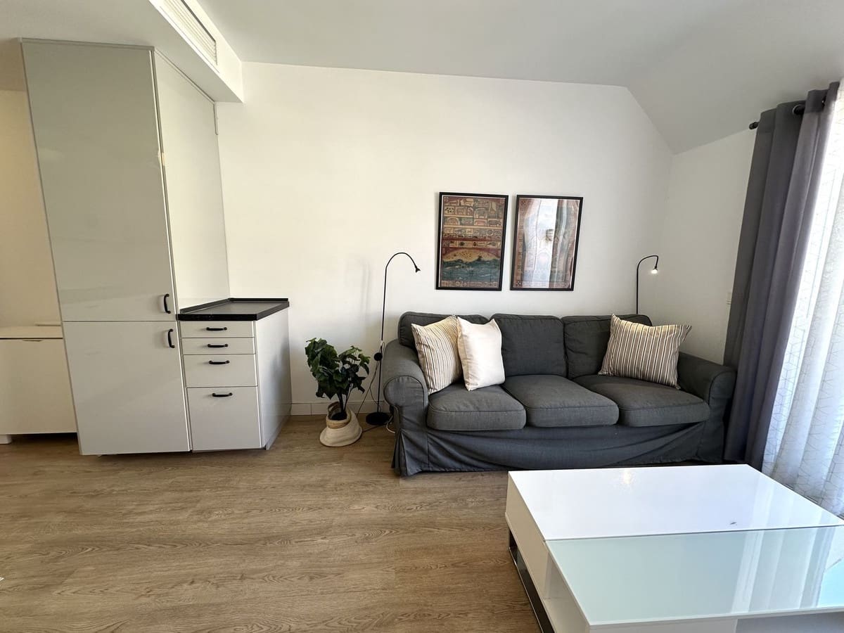 2 soverom Penthouse til salgs i Fuengirola - € 349 000 (Ref: 8894452)