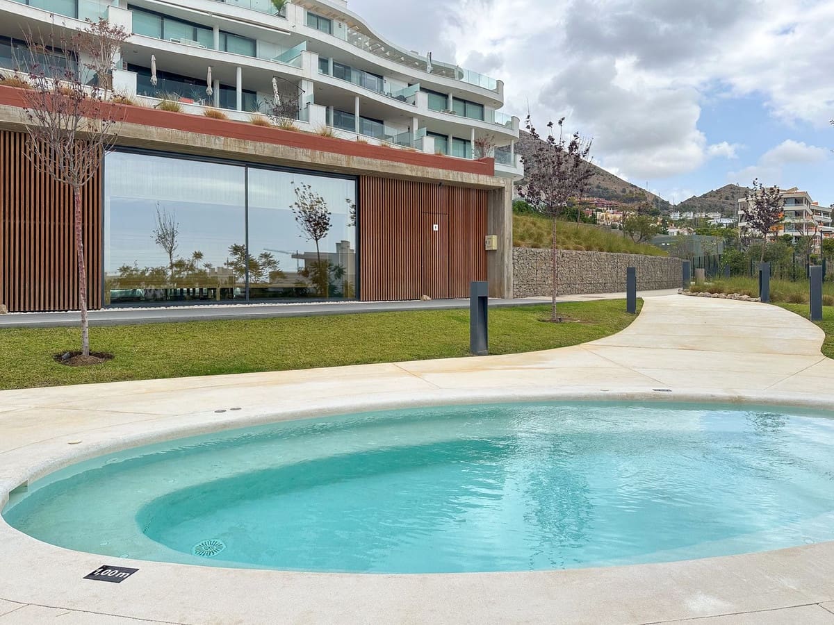 2 makuuhuone Huoneisto myytävänä paikassa Fuengirola - 575 000 € (Ref: 8894455)