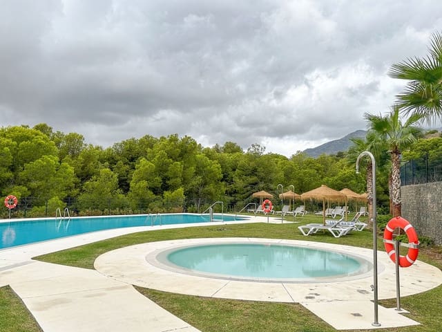 2 makuuhuone Huoneisto myytävänä paikassa Fuengirola - 575 000 € (Ref: 8894455)