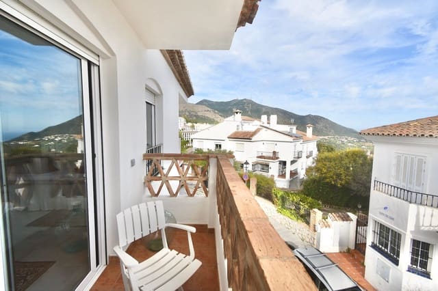 3 bedroom Villa for sale in Mijas with garage - € 995,000 (Ref: 8901711)