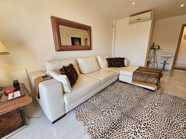 2 makuuhuone Kattohuoneisto myytävänä paikassa La Cala de Mijas, Mijas mukana uima-altaan 
autotalli - 499 000 € (Ref: 9048576)