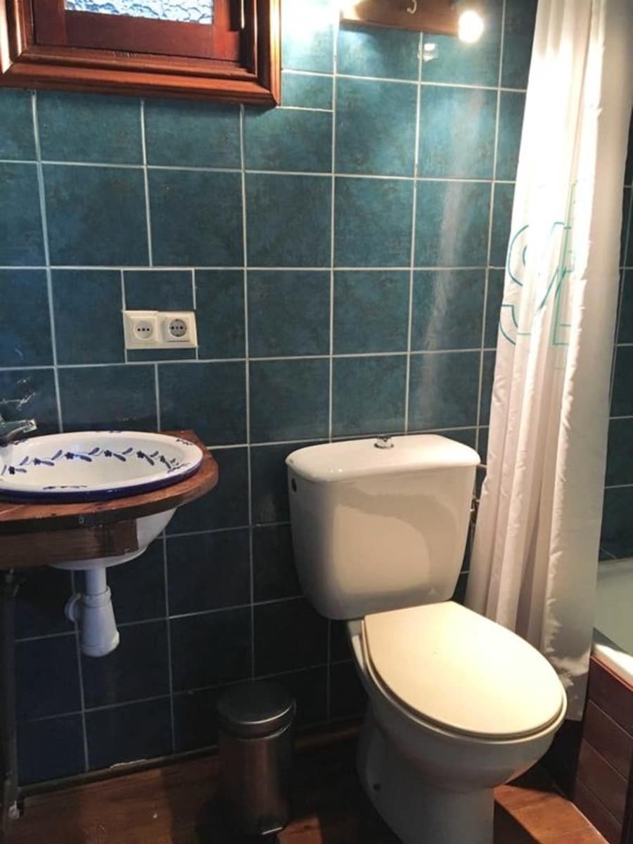 5 bedroom Villa for sale in Marbella with pool - € 849,000 (Ref: 9048577)