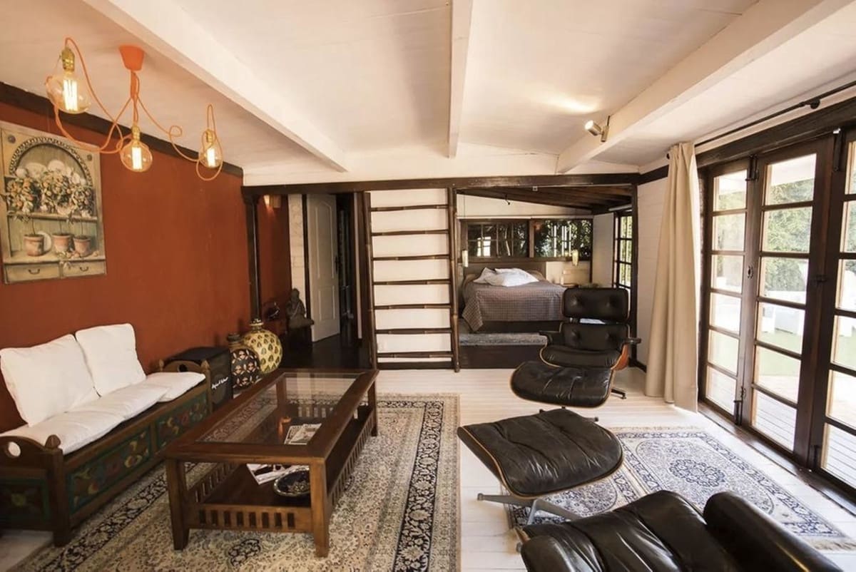 5 bedroom Villa for sale in Marbella with pool - € 849,000 (Ref: 9048577)