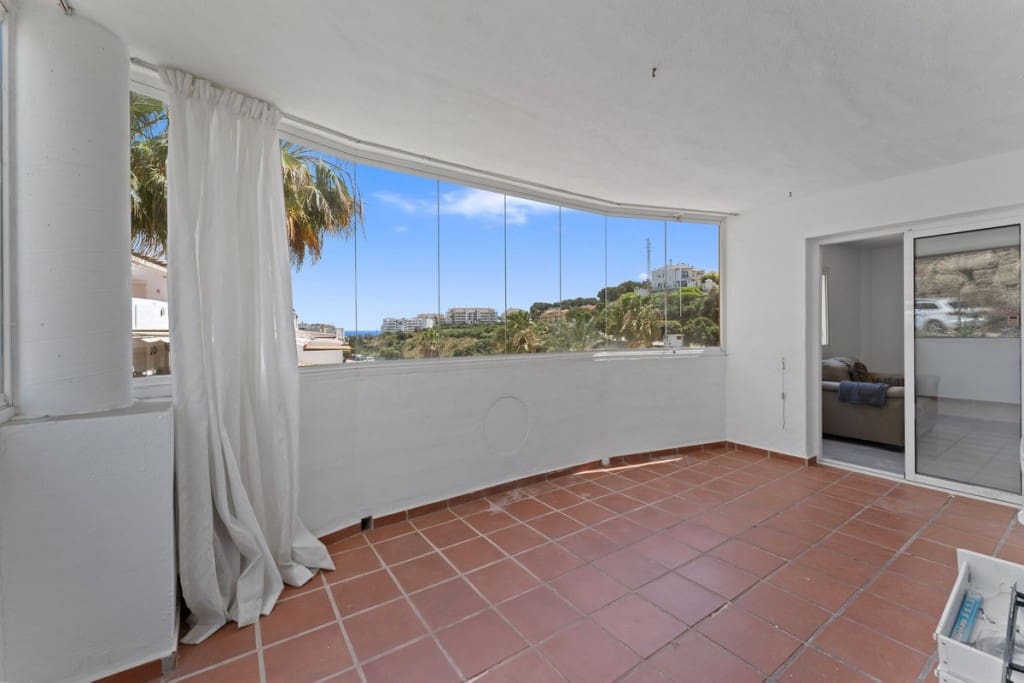 2 soveværelse Lejlighed til salg i Riviera del Sol med swimmingpool garage - € 249.000 (Ref: 9065010)