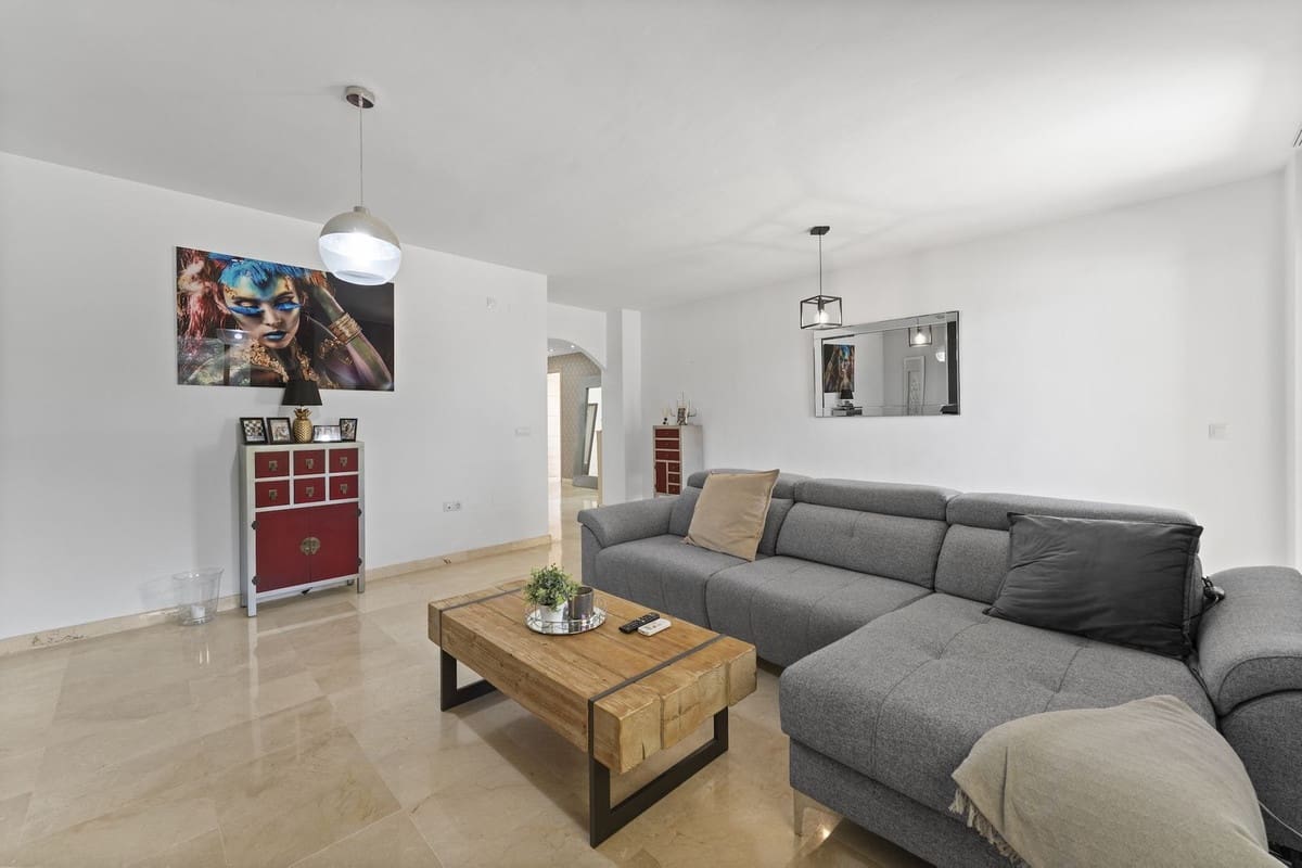 Apartamento de 3 habitaciones en Mijas en venta con piscina garaje - 429.000 € (Ref: 9095121)