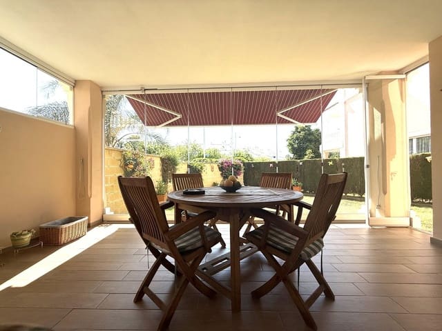 3 soverom Hus til salgs i San Pedro de Alcantara, Marbella med garasje - € 1 075 000 (Ref: 9098950)