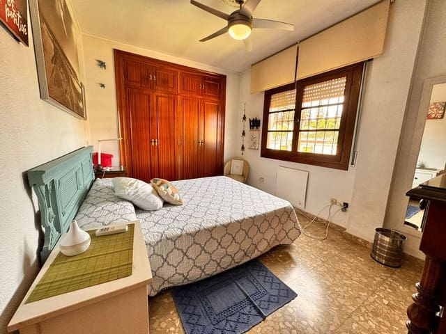 6 soverom Villa til salgs i Churriana, Málaga by med svømmebasseng garasje - € 900 000 (Ref: 9098951)