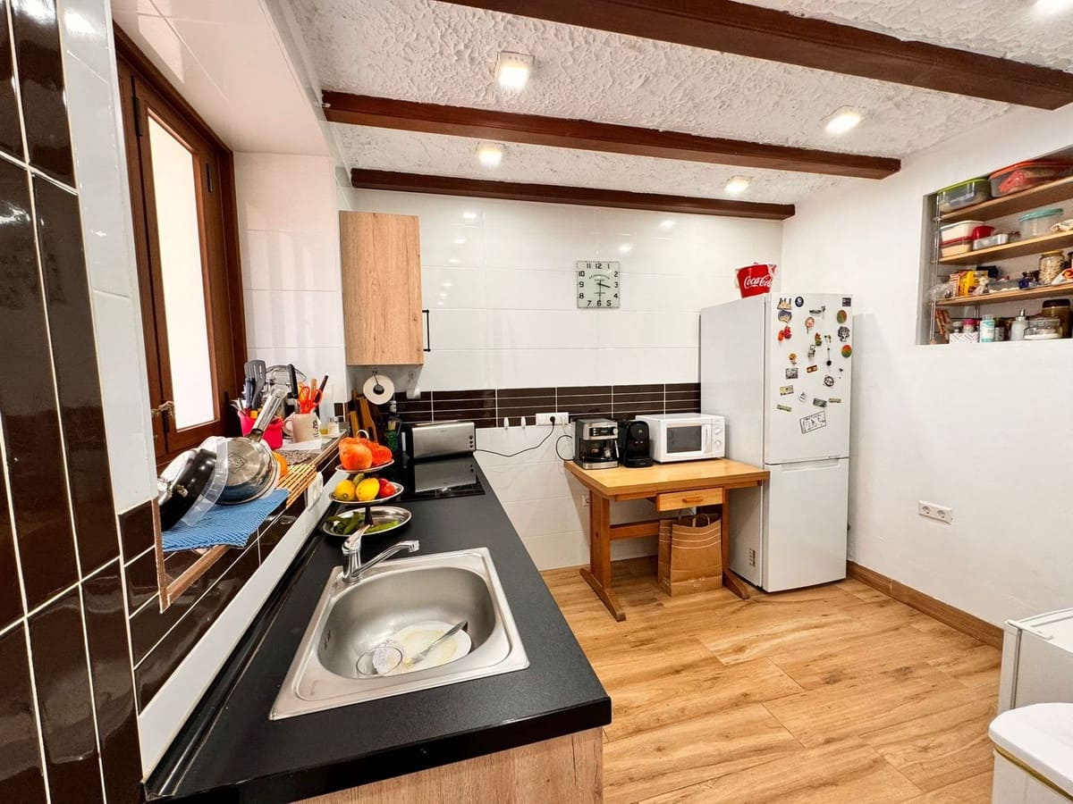 6 soveværelse Villa til salg i Churriana med swimmingpool garage - € 900.000 (Ref: 9098951)