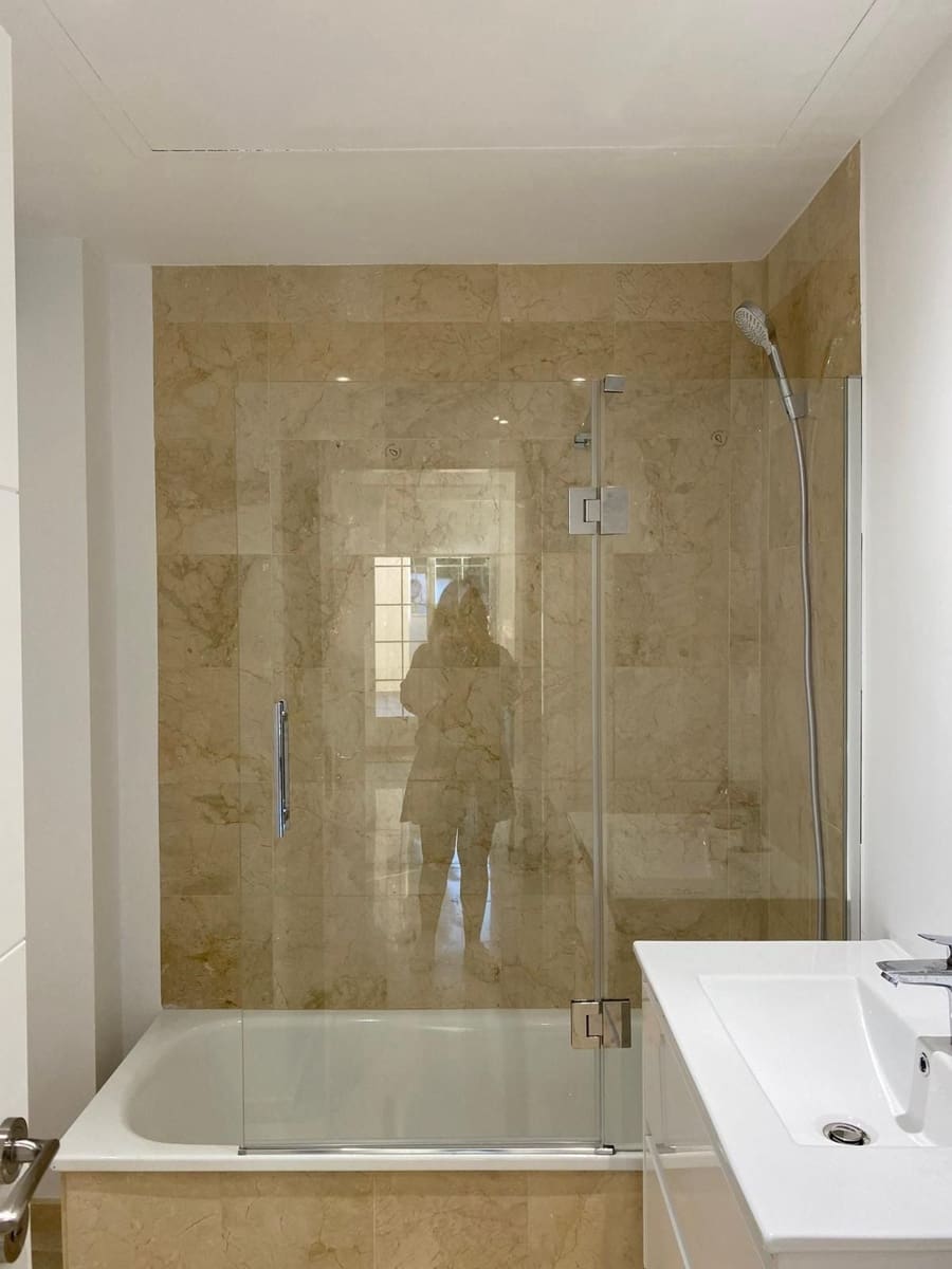 3 bedroom Penthouse for sale in Marbella with pool garage - € 899,000 (Ref: 9106387)