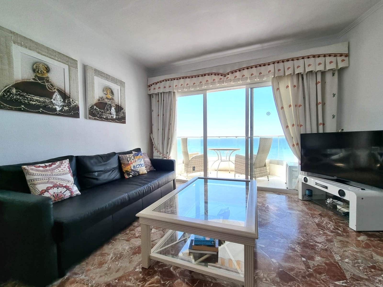 1 bedroom Apartment for sale in Calahonda with pool garage - € 449,000 (Ref: 9115943)