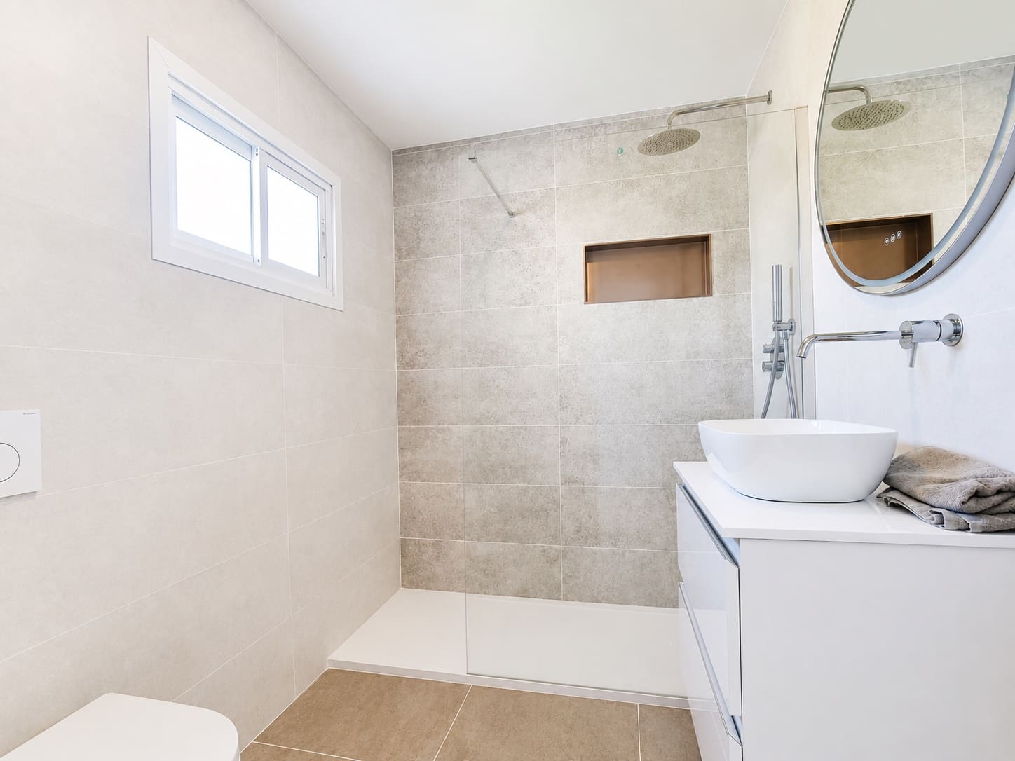 1 chambre Appartement à vendre à Calahonda avec piscine garage - 449 000 € (Ref: 9115943)