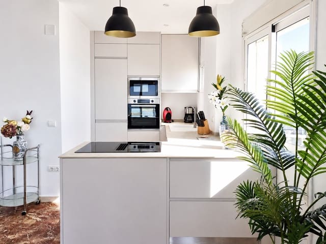 1 camera da letto Appartamento in vendita in Calahonda, Mijas con piscina garage - 449.000 € (Rif: 9115943)