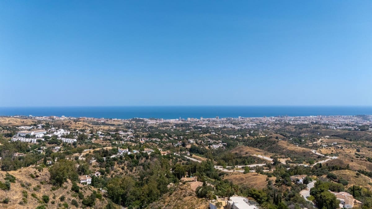 4 quarto Moradia para venda em Mijas com piscina garagem - 550 000 € (Ref: 9124860)