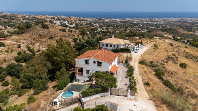 4 Zimmer Villa zu verkaufen in Mijas pueblo, Mijas mit Pool Garage - 550.000 € (Ref: 9124860)