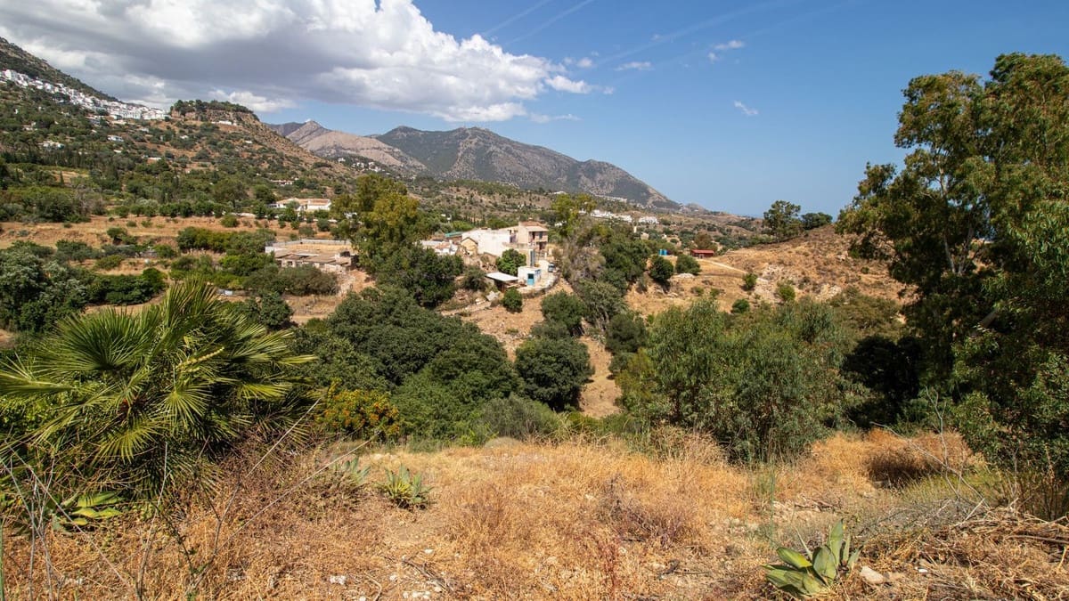 4 quarto Moradia para venda em Mijas com piscina garagem - 550 000 € (Ref: 9124860)