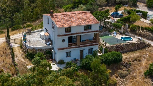 4 Zimmer Villa zu verkaufen in Mijas pueblo, Mijas mit Pool Garage - 550.000 € (Ref: 9124860)