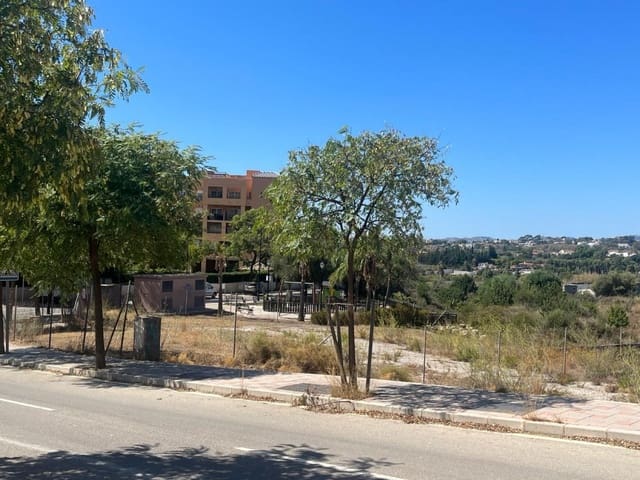 Tontti myytävänä paikassa Los Pacos, Fuengirola - 350 000 € (Ref: 9165159)