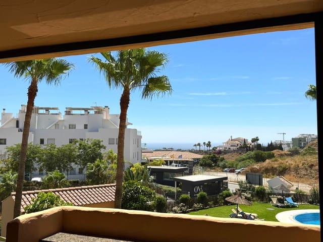 2 chambre Appartement à vendre à La Cala de Mijas, Mijas avec piscine garage - 284 000 € (Ref: 9185511)