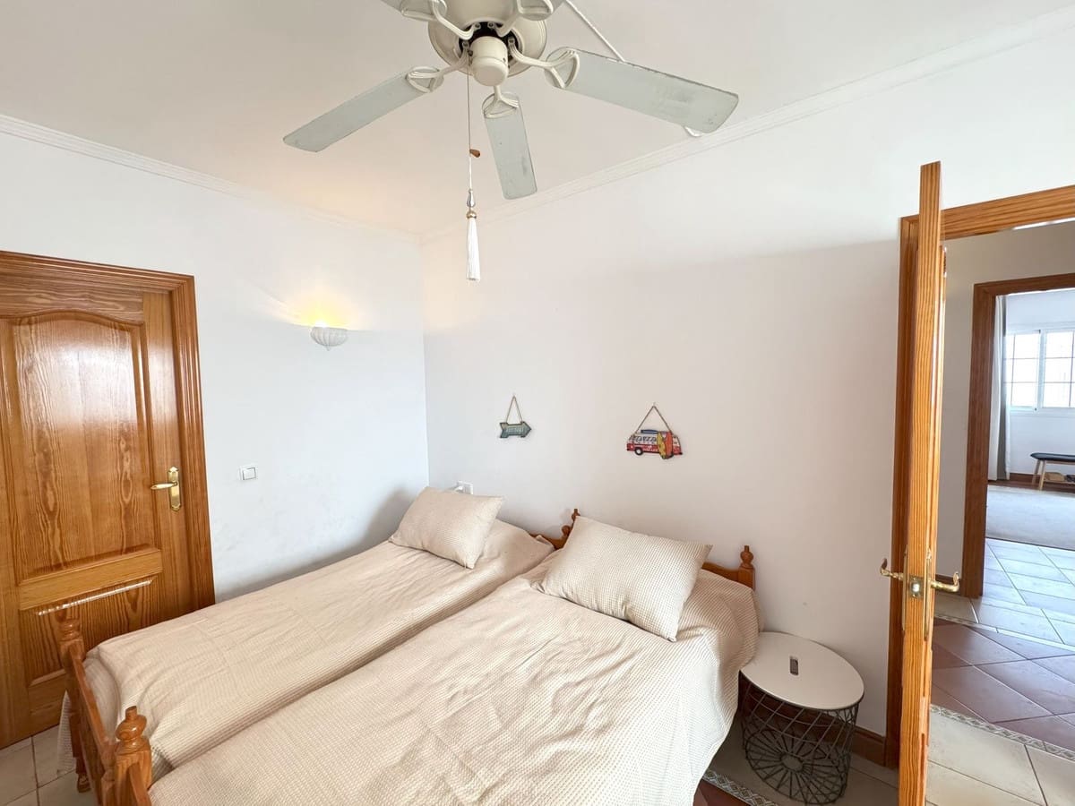 4 bedroom Penthouse for sale in La Cala de Mijas - € 549,000 (Ref: 9193608)