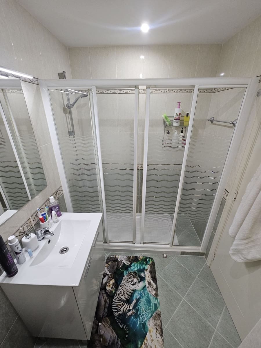 2 Zimmer Apartment zu verkaufen in Calahonda mit Pool Garage - 349.950 € (Ref: 9202330)