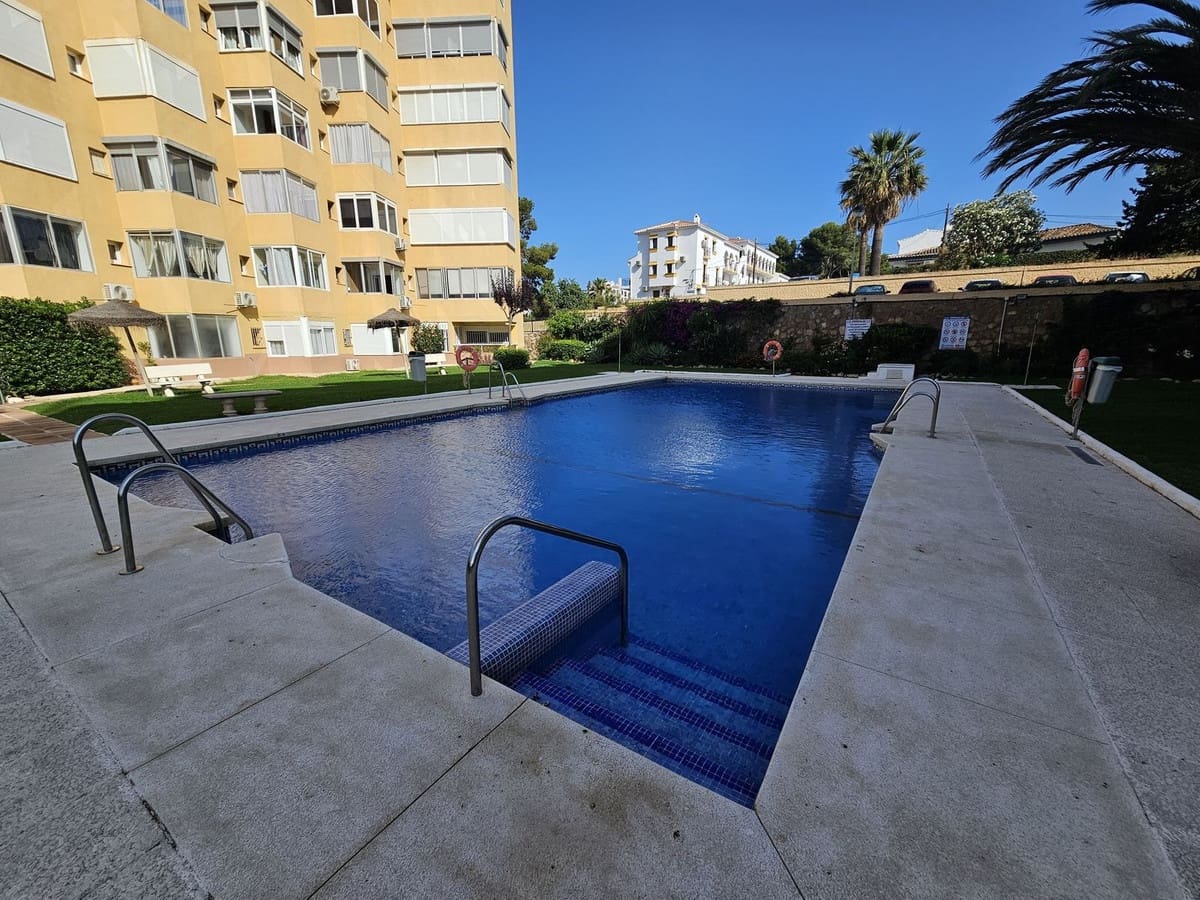 Studio for sale in La Cala de Mijas with pool - € 180,000 (Ref: 9206362)