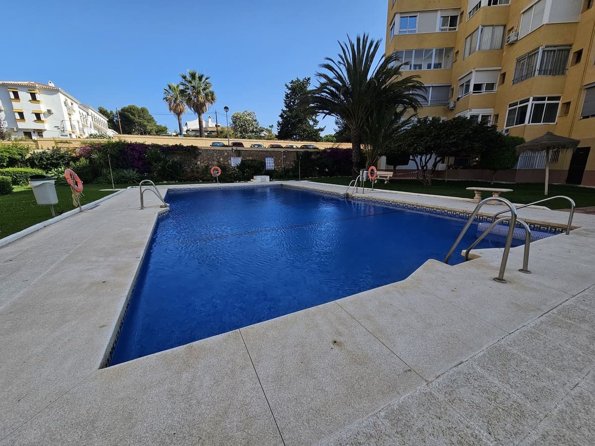 Studio for sale in La Cala de Mijas with pool - € 180,000 (Ref: 9206362)