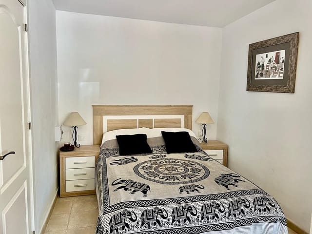 3 soverom Hus til salgs i Estepona med svømmebasseng - € 475 000 (Ref: 9219817)
