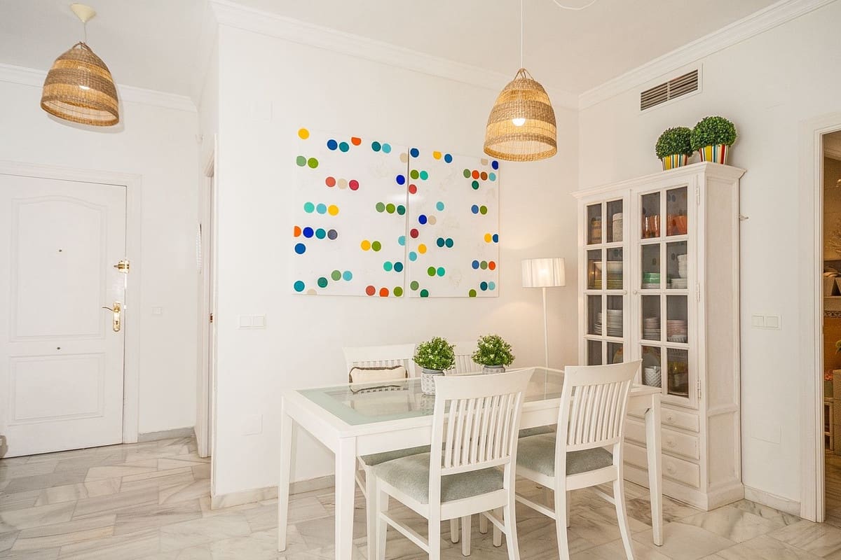 3 soveværelse Lejlighed til salg i Marbella med swimmingpool garage - € 490.000 (Ref: 9219822)