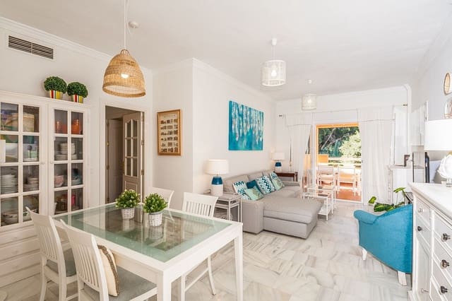 3 chambre Appartement à vendre à Marbella avec piscine garage - 490 000 € (Ref: 9219822)