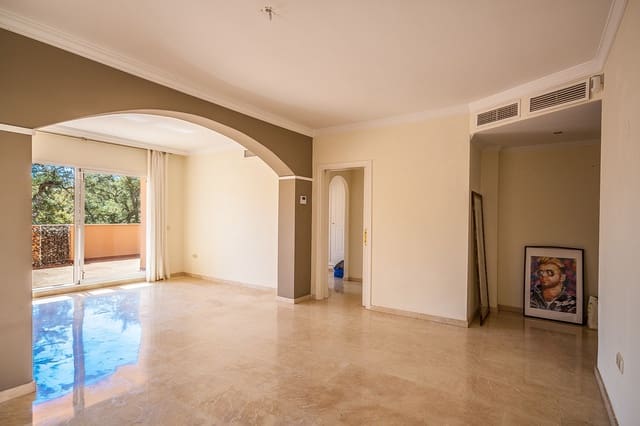3 quarto Apartamento para venda em Marbella com piscina garagem - 529 995 € (Ref: 9226381)
