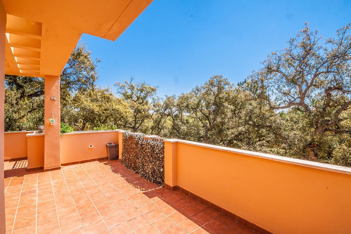 3 bedroom Apartment for sale in Marbella with pool garage - € 529,995 (Ref: 9226381)