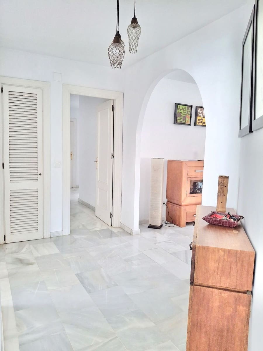 Apartamento de 3 habitaciones en Mijas Costa en venta - 420.000 € (Ref: 9226384)