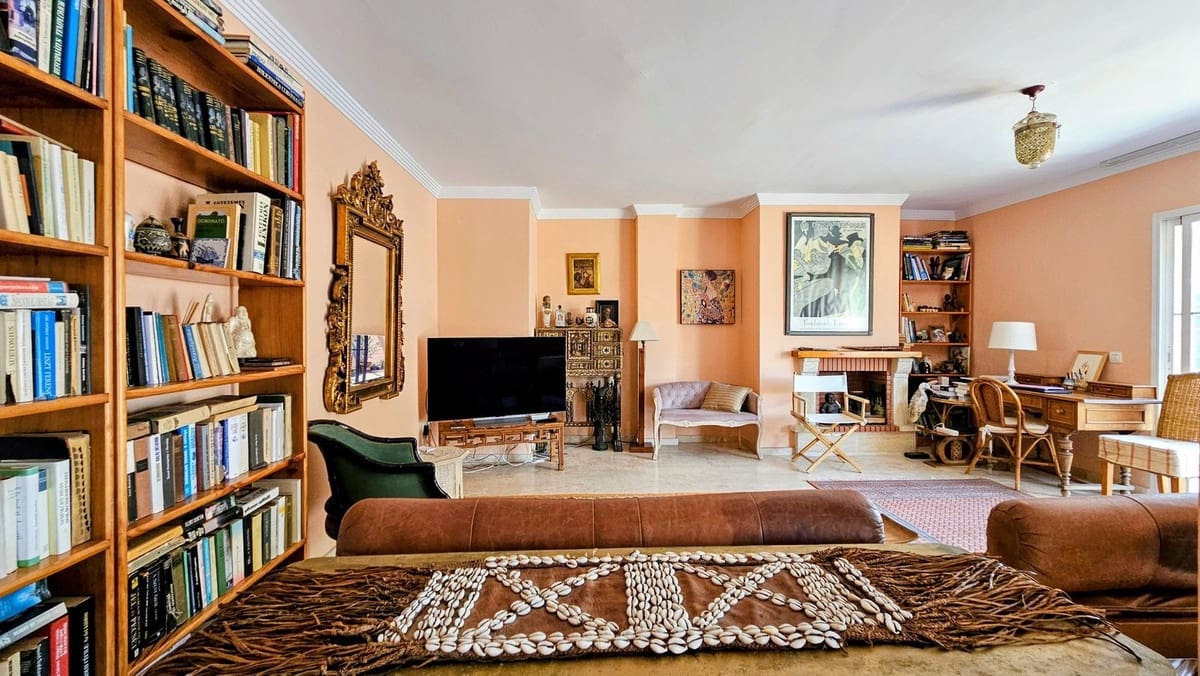 2 Zimmer Penthouse zu verkaufen in Marbella mit Pool Garage - 495.000 € (Ref: 9236351)