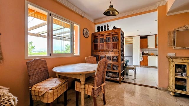 2 Zimmer Penthouse zu verkaufen in Marbella mit Pool Garage - 495.000 € (Ref: 9236351)