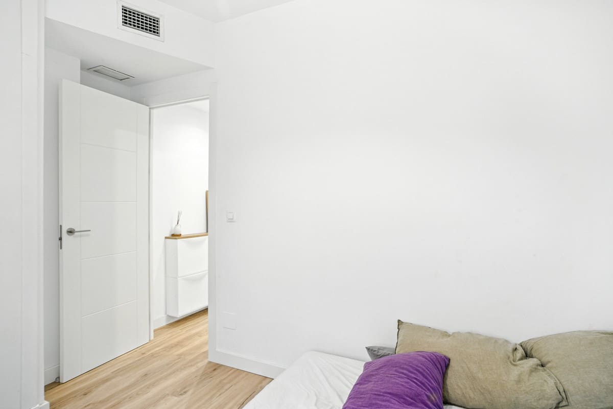 2 soveværelse Lejlighed til salg i Marbella med swimmingpool garage - € 412.000 (Ref: 9243046)