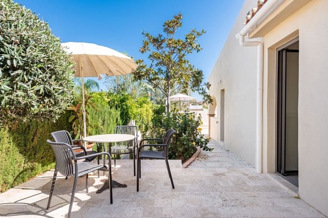 3 bedroom Villa for sale in Mijas Costa, Mijas with pool garage - € 749,000 (Ref: 9243047)