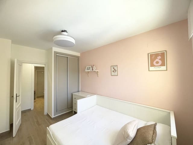 3 slaapkamer Appartement te koop in Los Boliches , Fuengirola met zwembad garage - € 595.000 (Ref: 9246505)