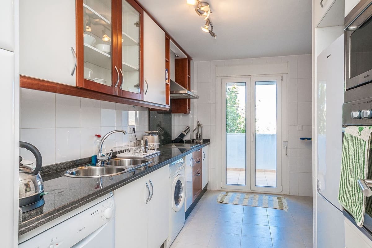 3 bedroom Apartment for sale in Riviera del Sol with pool garage - € 495,000 (Ref: 9254838)