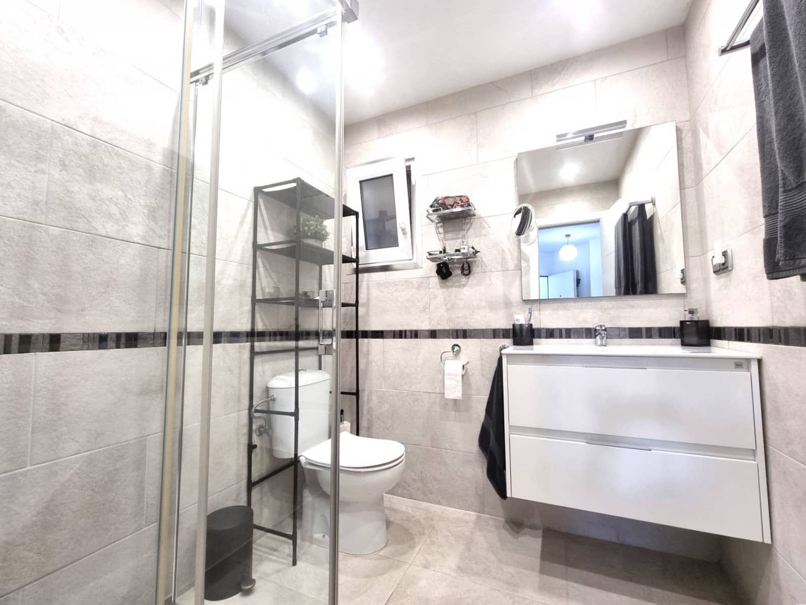 3 slaapkamer Appartement te koop in Calahonda met zwembad garage - € 475.000 (Ref: 9257032)