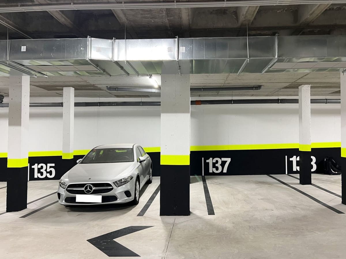 3 Zimmer Apartment zu verkaufen in Fuengirola mit Pool Garage - 769.000 € (Ref: 9257034)