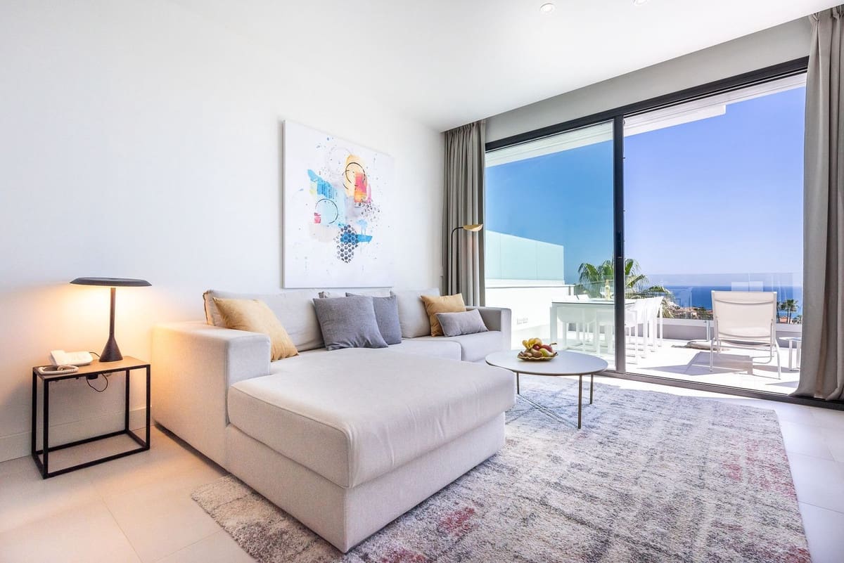 2 Zimmer Apartment zu verkaufen in Mijas Costa mit Pool Garage - 645.000 € (Ref: 9257036)