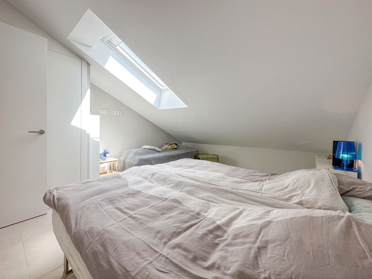 Apartamento de 2 habitaciones en Fuengirola en venta con piscina garaje - 425.000 € (Ref: 9262401)