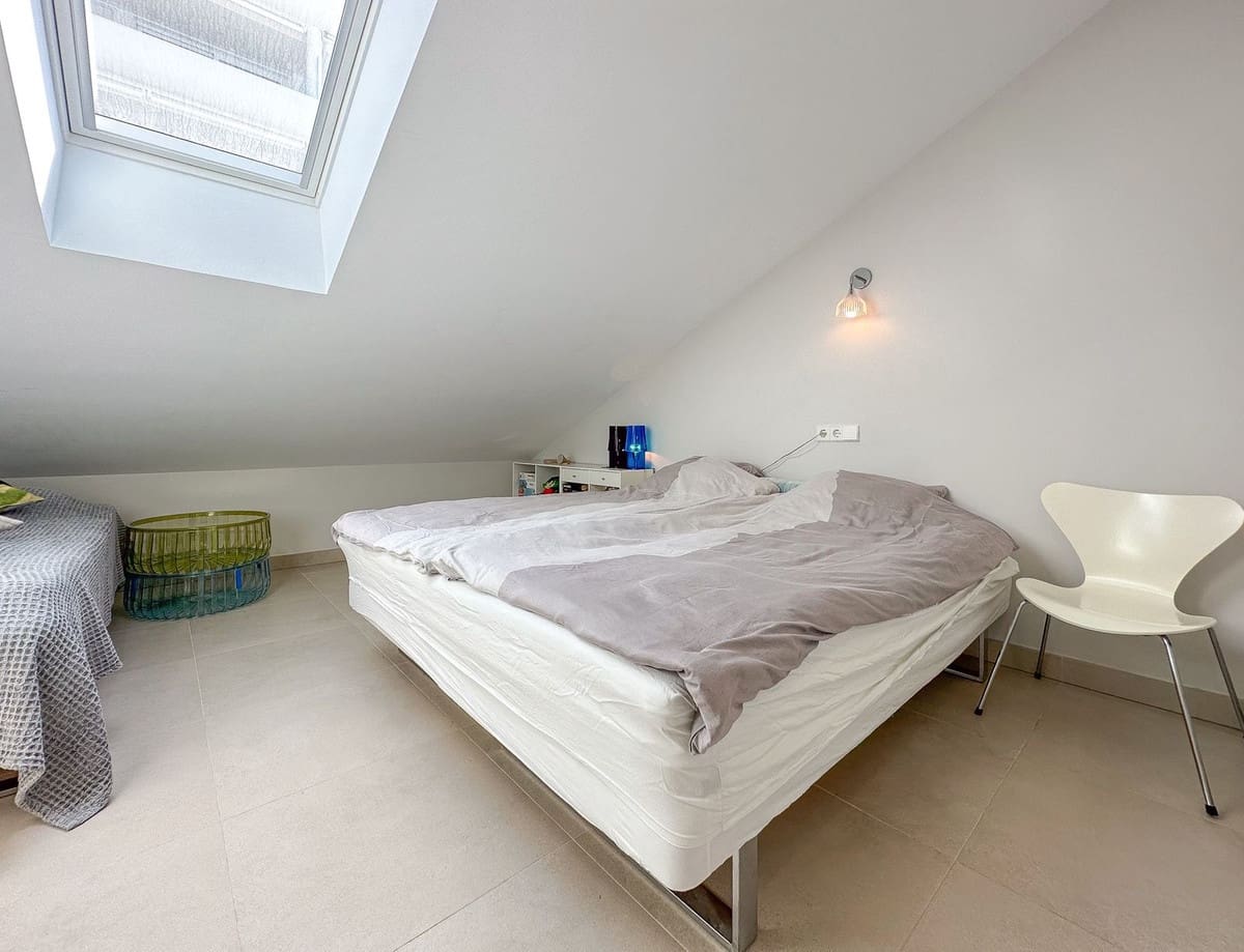 Apartamento de 2 habitaciones en Fuengirola en venta con piscina garaje - 425.000 € (Ref: 9262401)