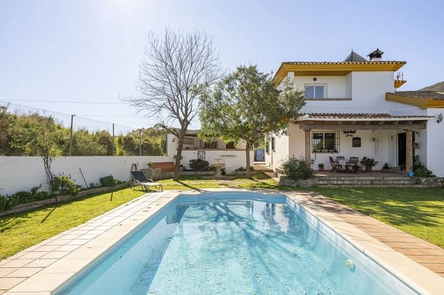 4 Zimmer Villa zu verkaufen in Mijas Costa, Mijas mit Pool Garage - 899.000 € (Ref: 9262402)