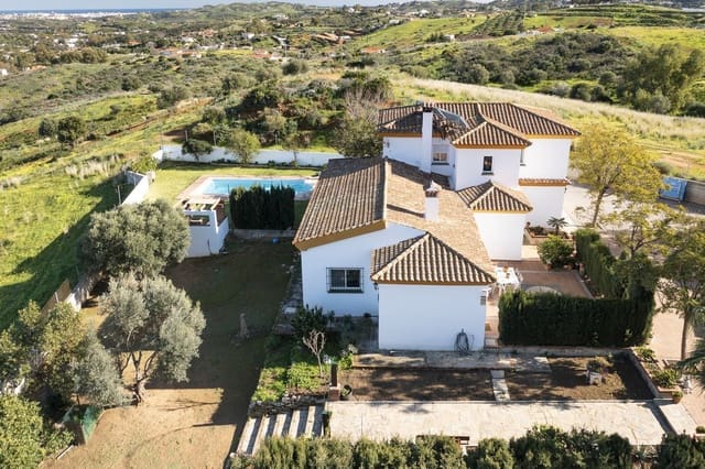 4 sovrum Villa till salu i Mijas Costa, Mijas med pool garage - 890 000 € (Ref: 9262402)