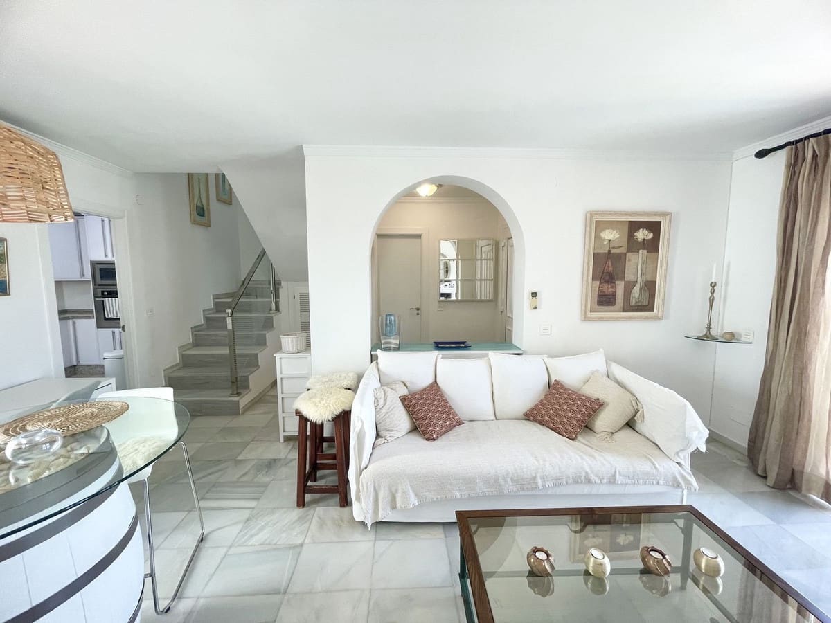 2 bedroom Townhouse for sale in Mijas Costa with pool garage - € 449,000 (Ref: 9264170)