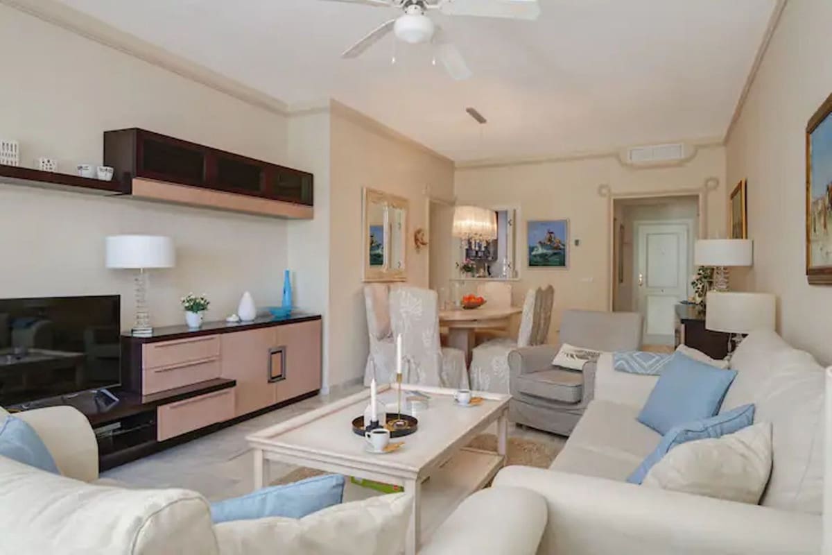 3 slaapkamer Appartement te koop in La Cala de Mijas met zwembad garage - € 949.000 (Ref: 9264174)
