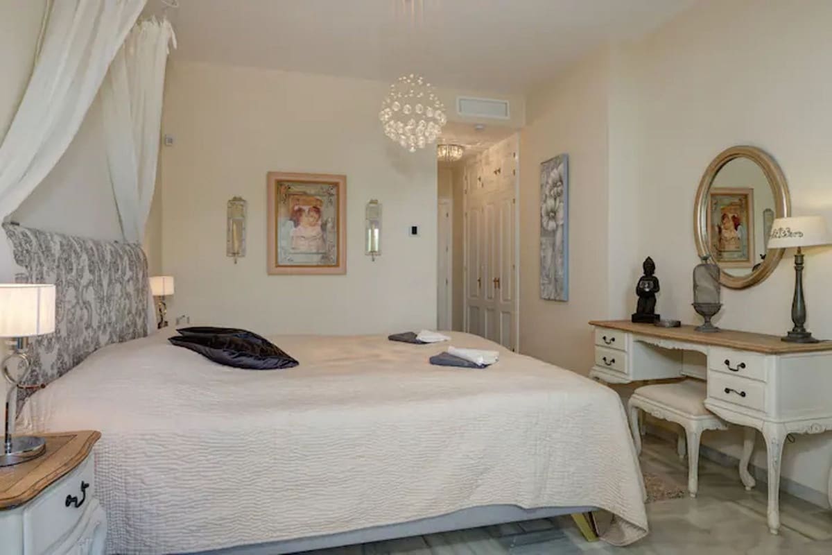 3 slaapkamer Appartement te koop in La Cala de Mijas met zwembad garage - € 949.000 (Ref: 9264174)
